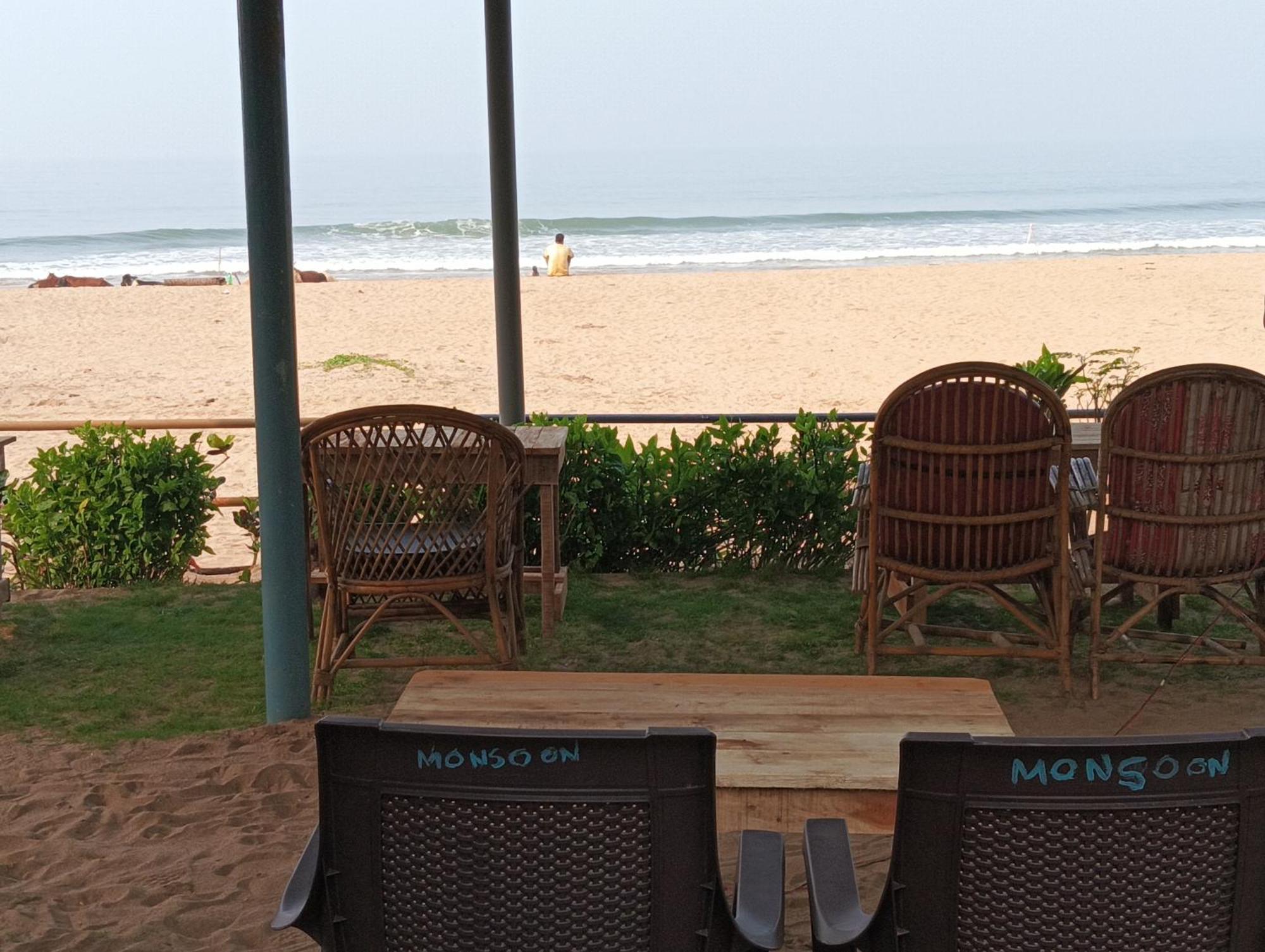 Monsoon Hotel Agonda Luaran gambar